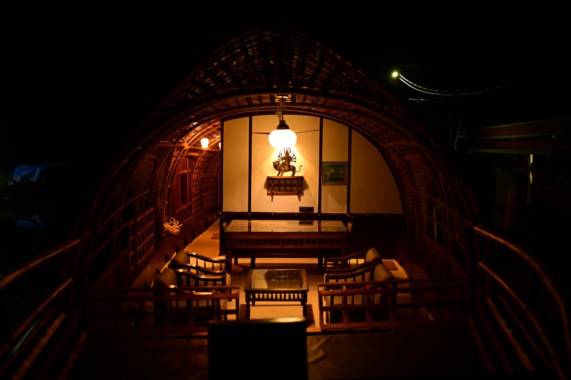 Thara'S Houseboat Hotel Alappuzha Kültér fotó