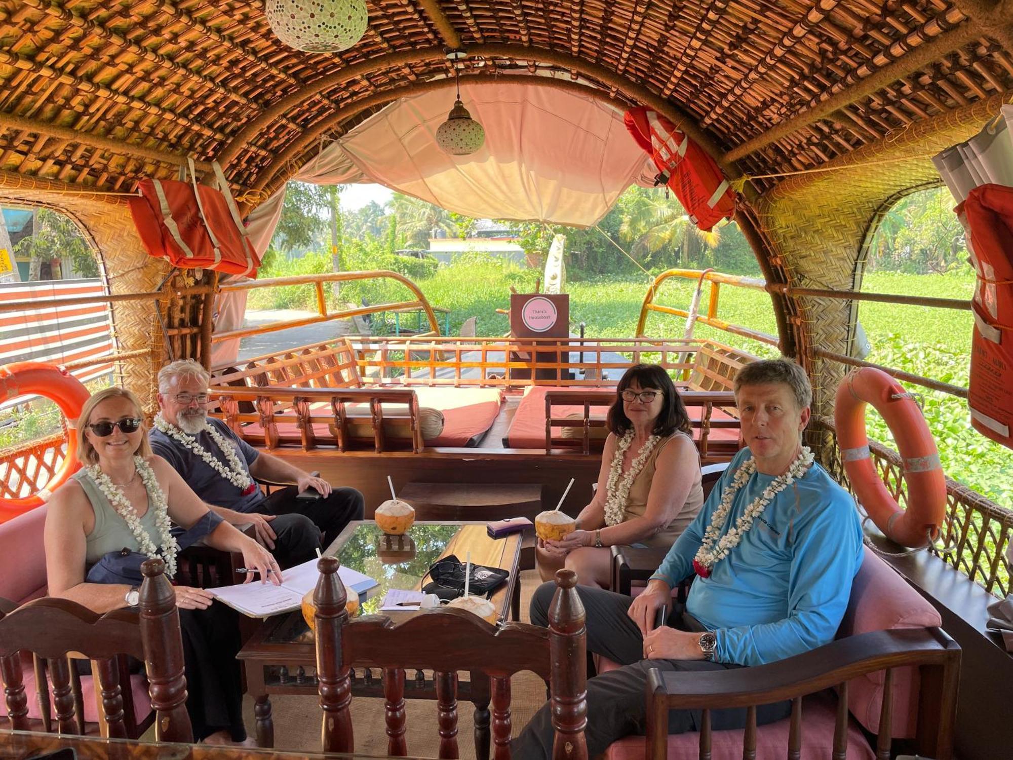 Thara'S Houseboat Hotel Alappuzha Kültér fotó